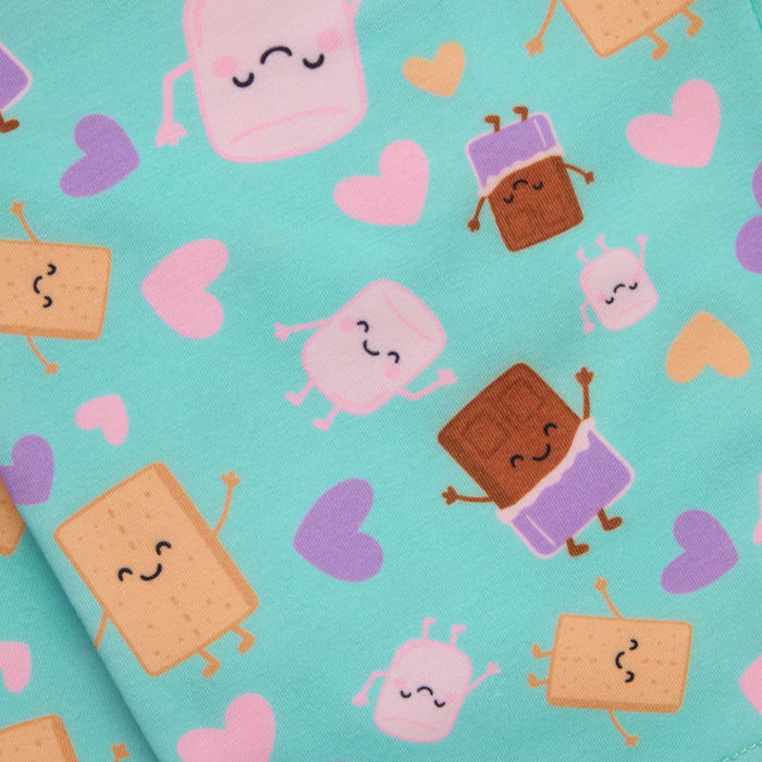Daisy Davenport’s™ S’mores PJs Bundle for Girls & for 18-inch Dolls (Girl of the Year™ 2027)