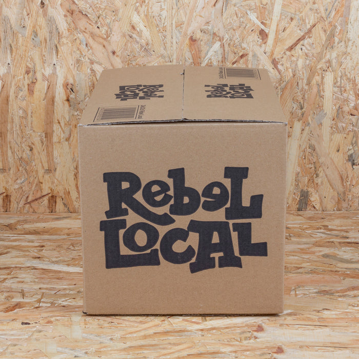 Doos Rebel Local 24x33cl