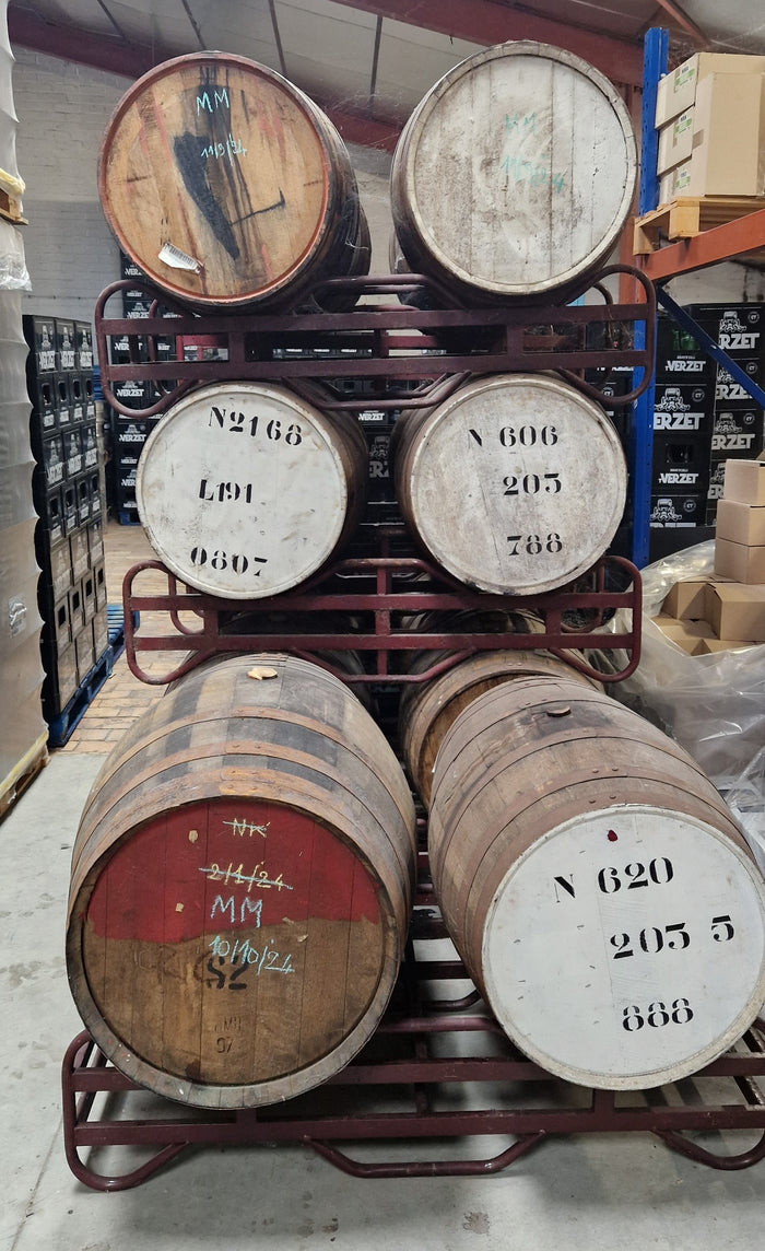 Eiken "Whisky" , "Jenever" "Brhum" vat 200 Liter