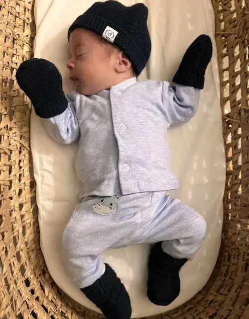 Knitted Hat, Mittens & Booties Set - Navy Hat, Mitts & Booties Set La Manufacture de Layette