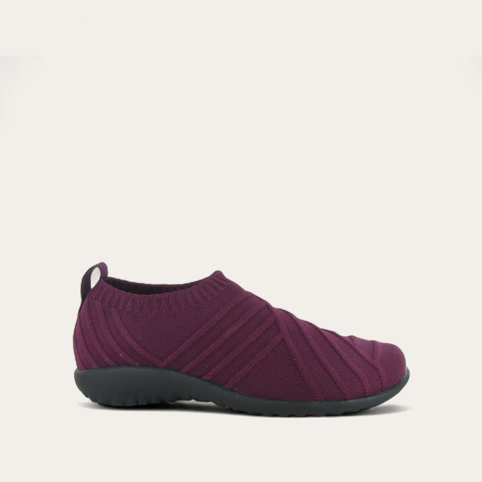 Okahu-_Rasberry_Knit_831dcd0e-8184-4573-baf1-29bb4452e807