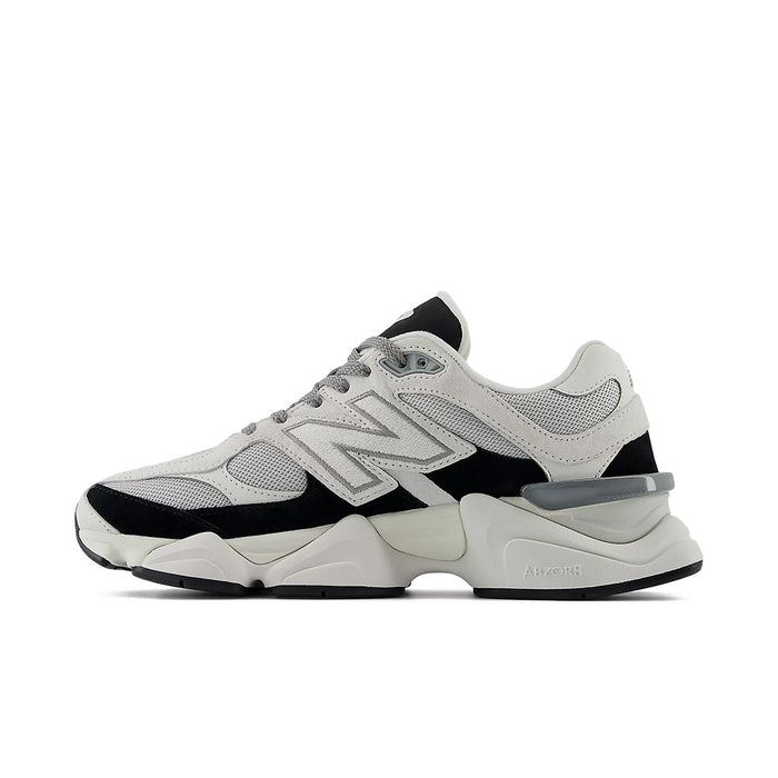 9060 v1 'Black Reflection'