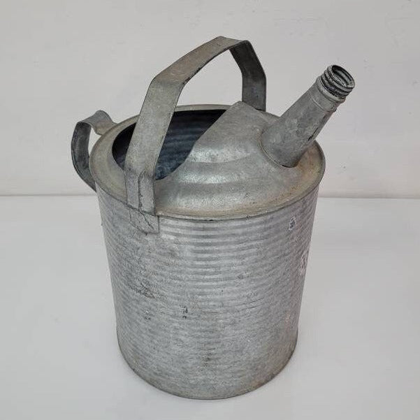 galvanized metal pouring can gsw