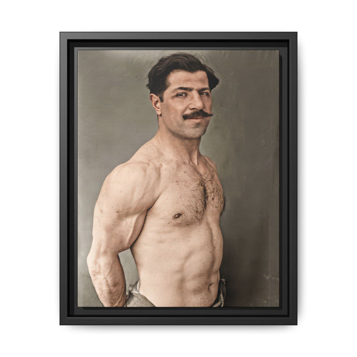 1925 vintage photograph of French featherweight weightlifting champion Marius Martin against a plain studio background