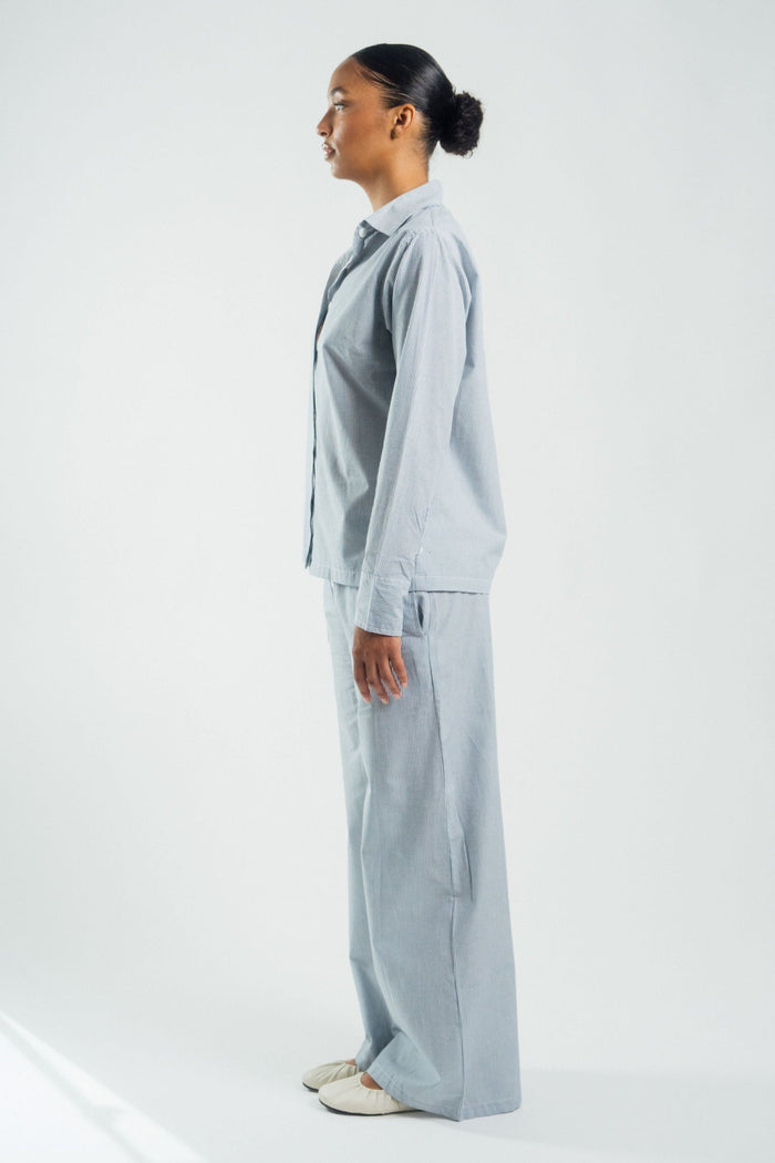 Wildflo Studio - Button Down Shirt Ocean Blue Stripe -