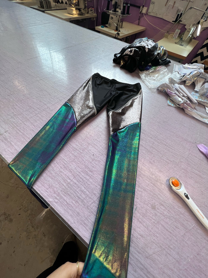 mens panelled metallic lycra leggings