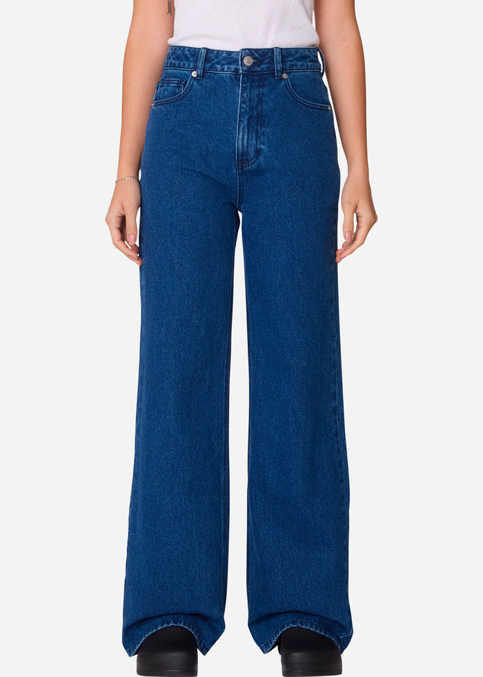 Obey - Errand II Highwaist Denim - Stone Wash Indigo -