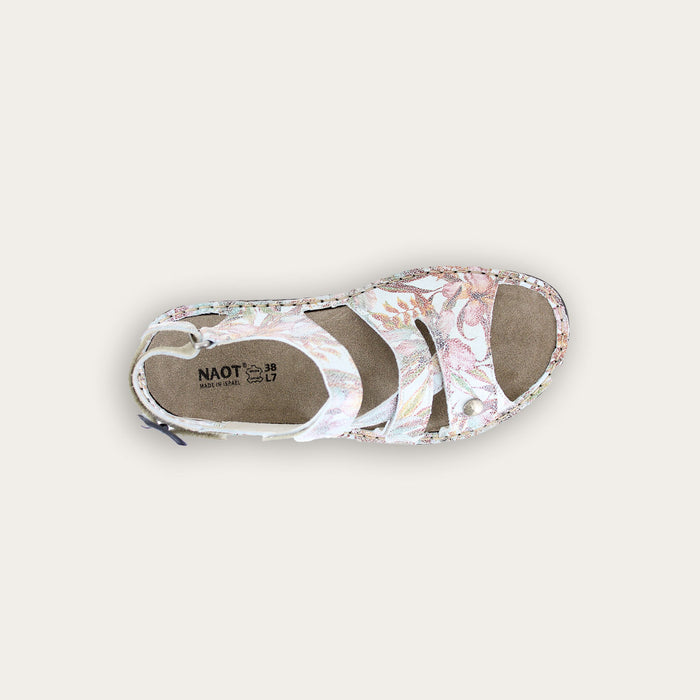 FLEUR-HAJ-4_367557b1-ee62-431c-b6ca-0749f907478e