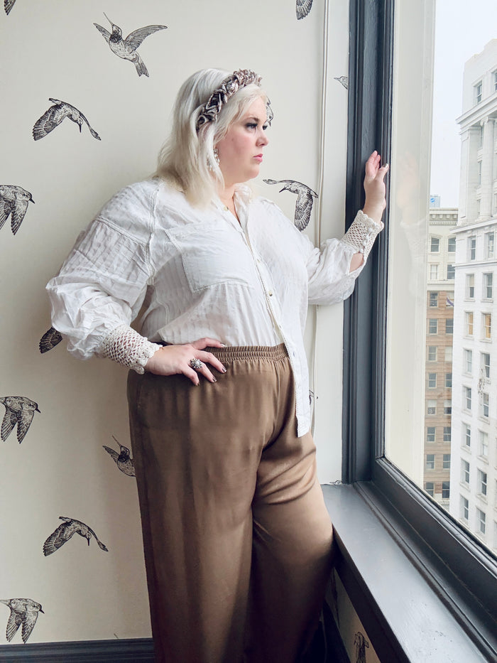 Florence Flowy Satin Pants in Cocoa