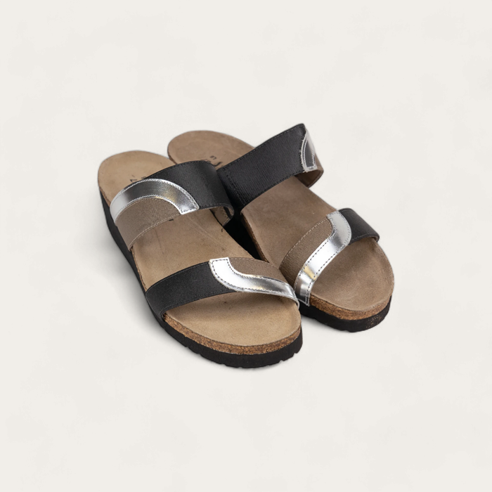 FRANKIE-4026-NJX-5-with-background_5114ca32-d65f-46bb-8c5d-47945fcafae3