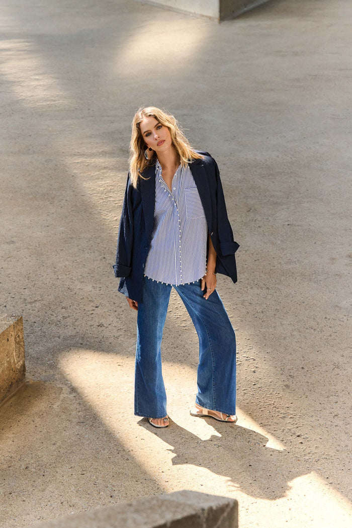 Goldie Classic Wide-Leg Stretch Jeans in Medium Blue Denim