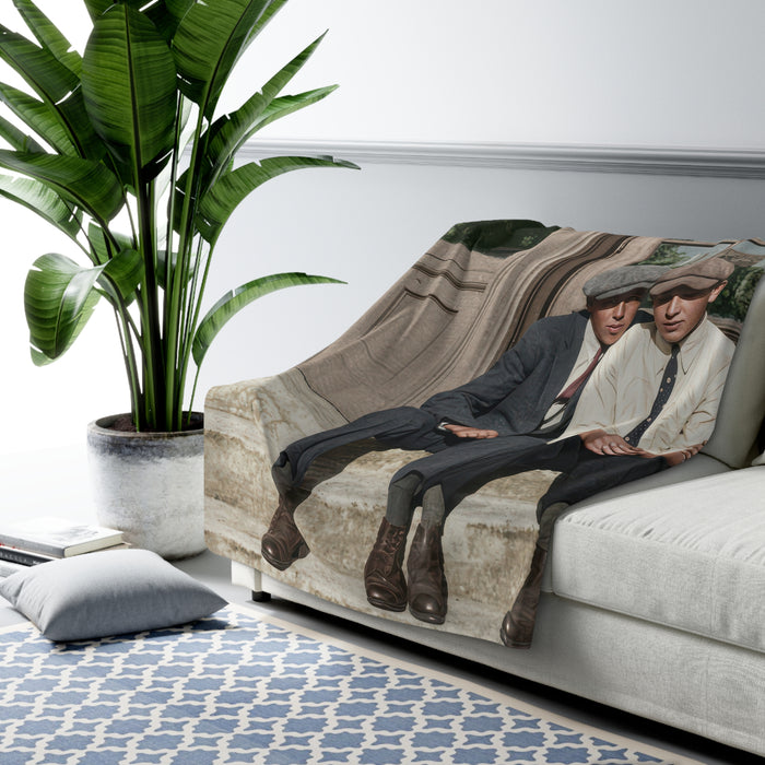 Heirloom Sherpa Blanket – paire 057 Premium fleece throw · 50x60, 60x80