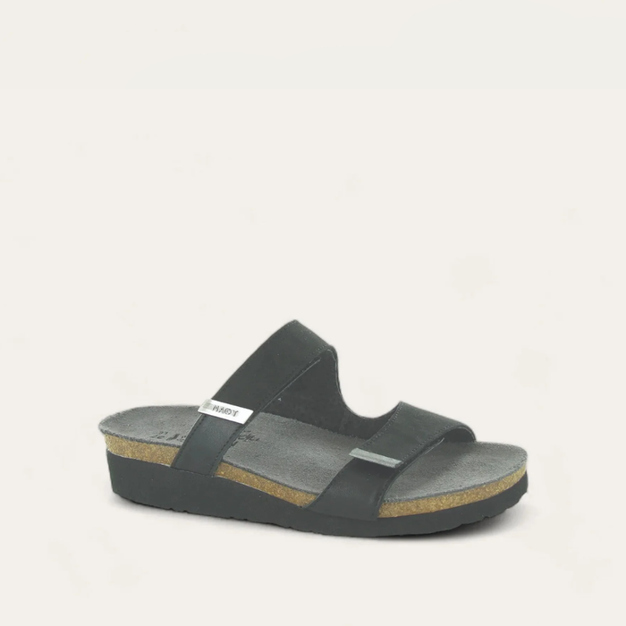 Jacey-_Black_Velvet_Black_Raven_Sterling_83b82a74-7ec8-4a45-9be6-dd79c1253f56