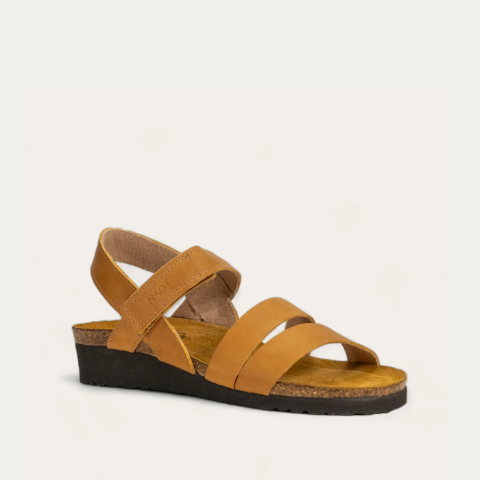 Kayla_Wide-_Dune_Nubuck_2_191ac329-94ea-49ae-a7d5-e75dec5f53a8