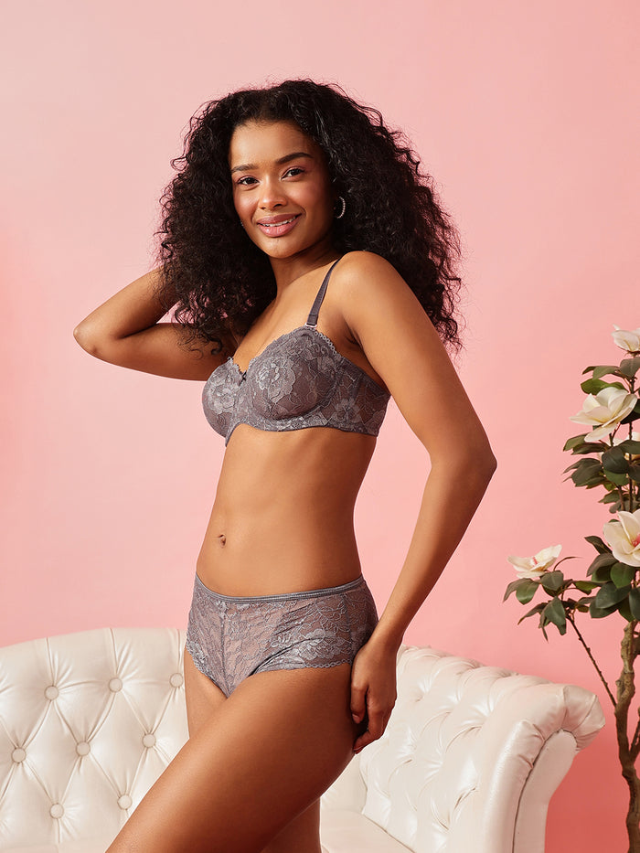 Lace Non-Padded underwired Lingerie Set