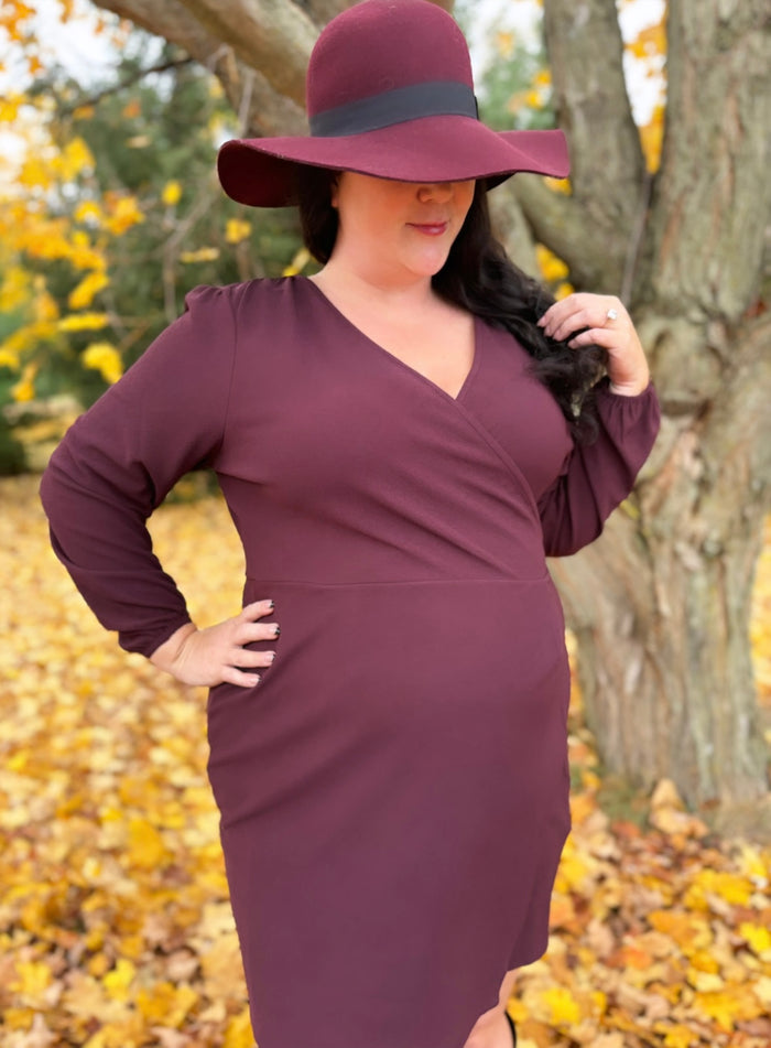 Lacy Crepe Dress in Black - Laluxe Femme