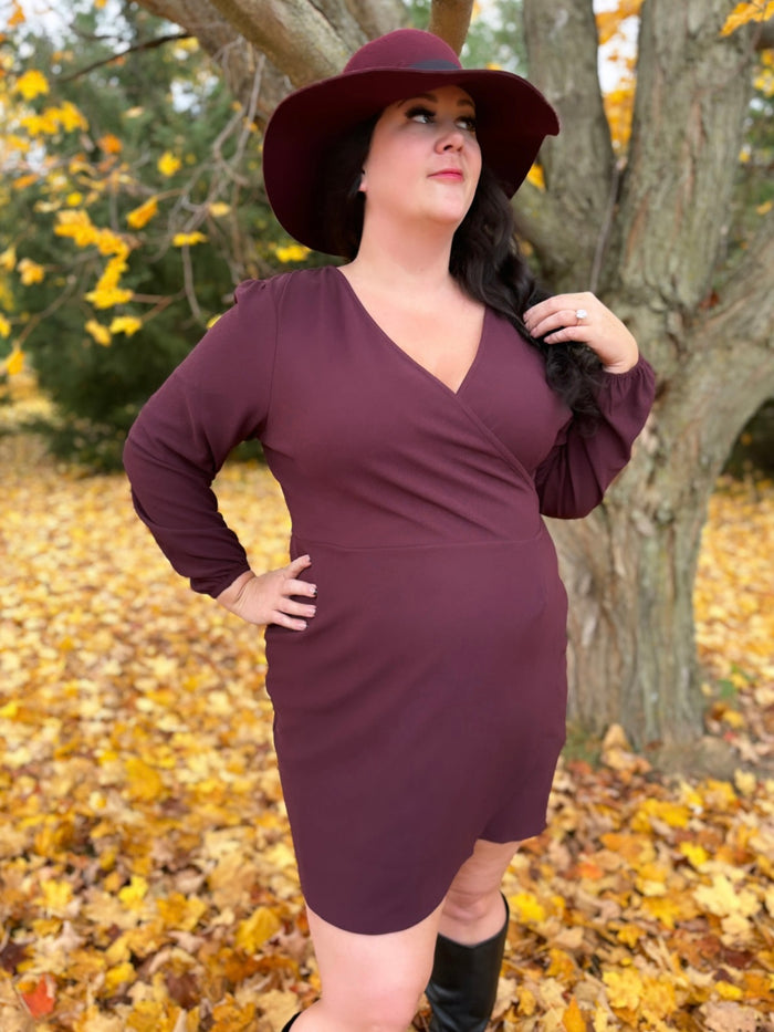 Lacy Crepe Dress in Black - Laluxe Femme