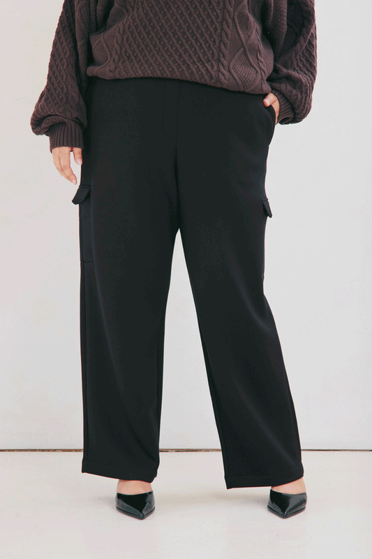 London Cargo Pant in Black