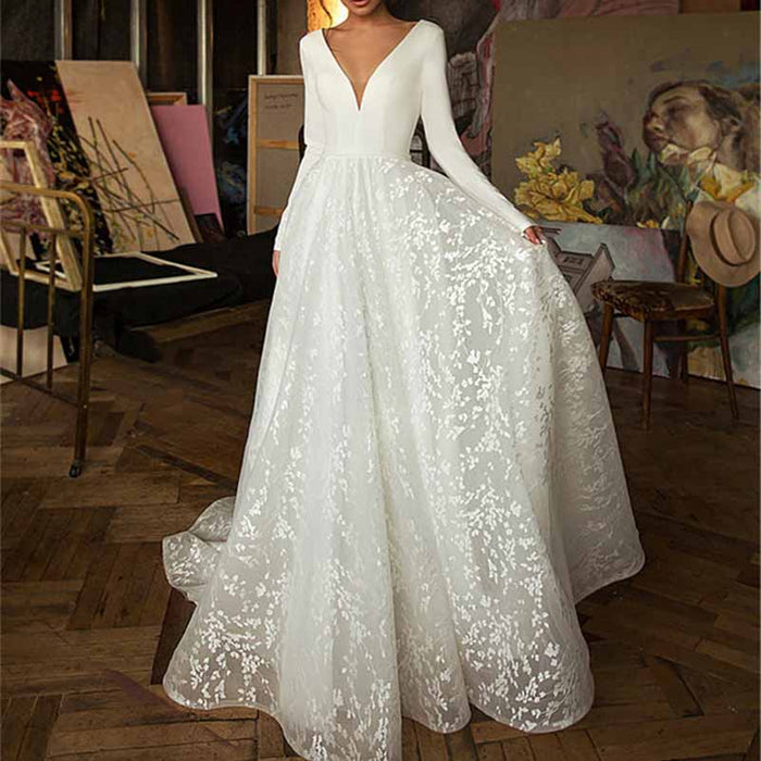 Long Sleeves A Line Wedding Dress Low Back Bridal Ball Gown V-Neck Bridal Dress