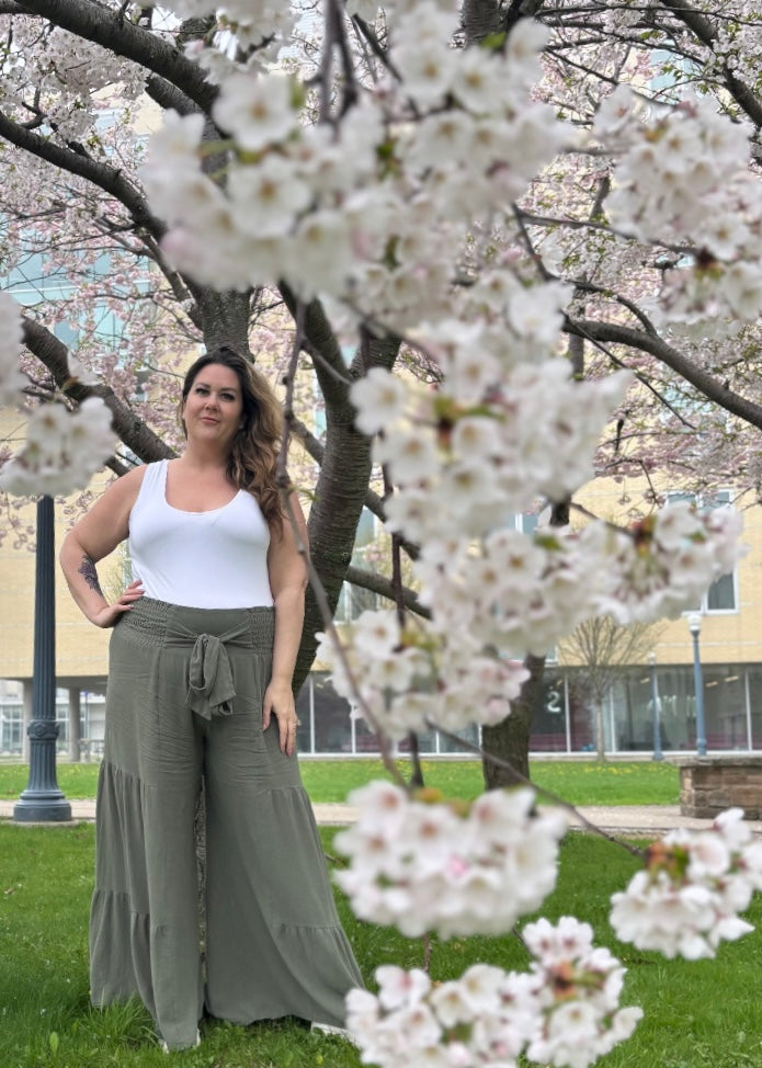 Loretta Wide Leg Pants in Olive Green