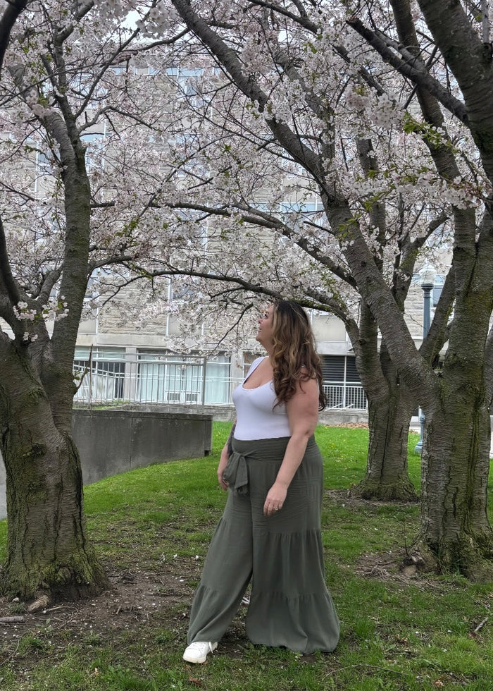 Loretta Wide Leg Pants in Olive Green