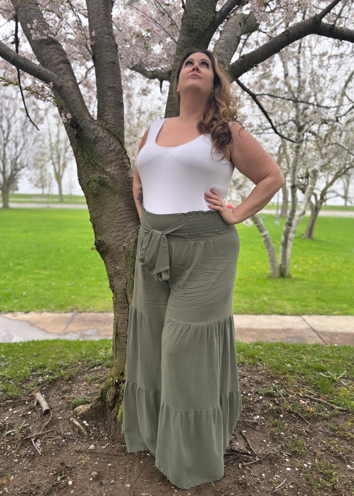 Loretta Wide Leg Pants in Tan