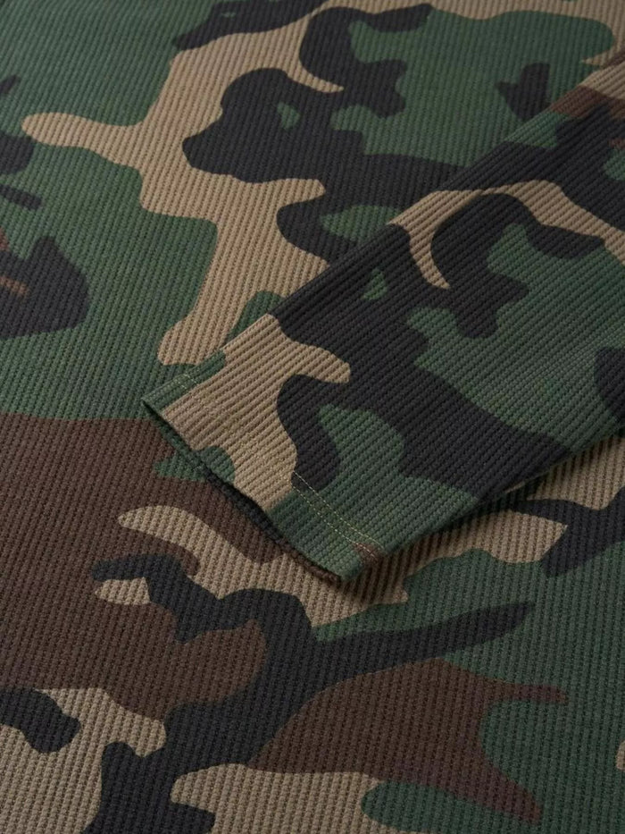 Men's Camouflage Long-Sleeve T-Shirt