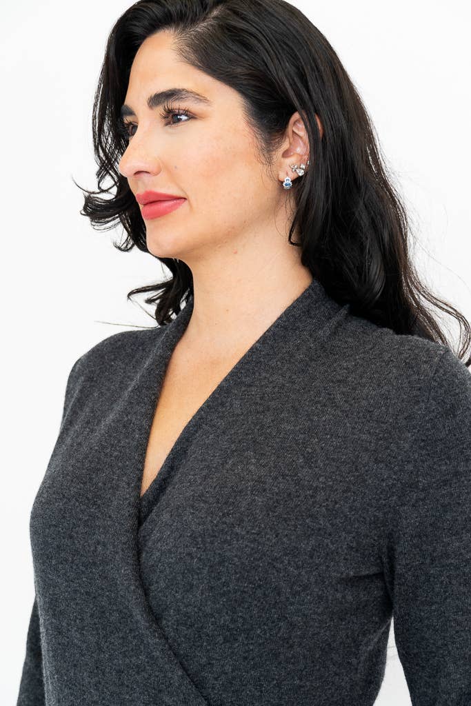 New York Cashmere Sweater in Charcoal