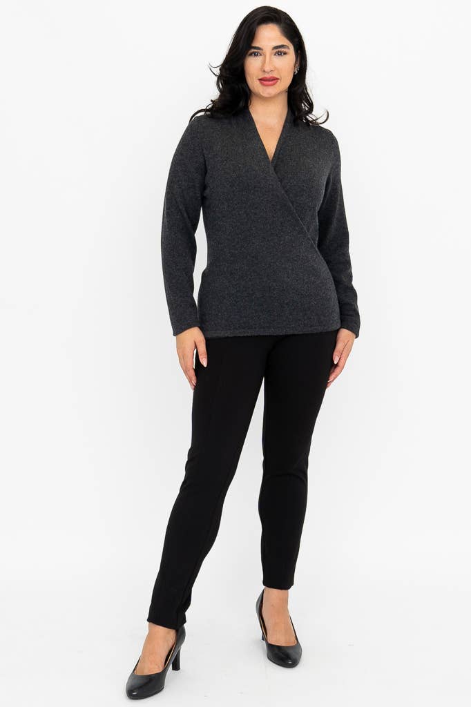 New York Cashmere Sweater in Charcoal