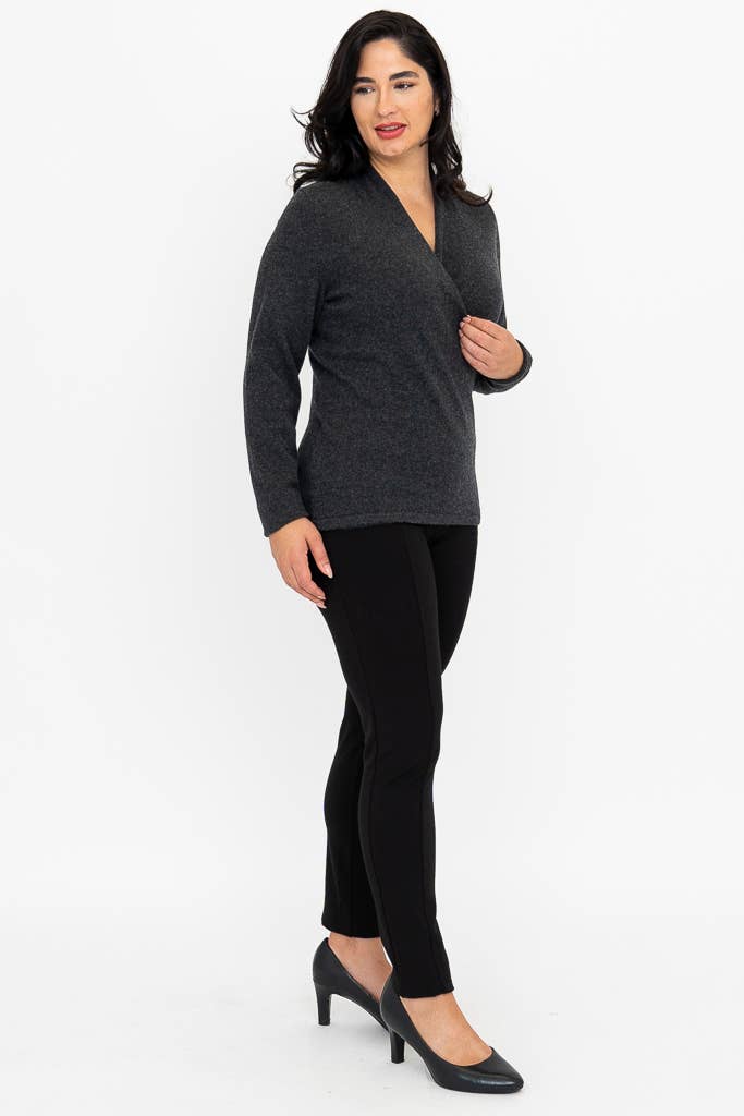 New York Cashmere Sweater in Charcoal