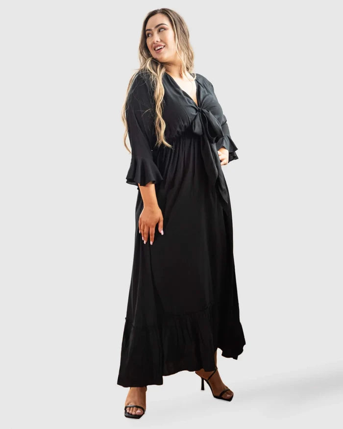 Nicole Maxi Dress in Black  | Plus Size Sustainable Fashion