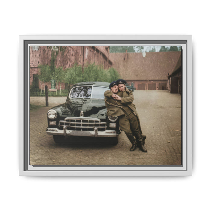 paire 015 | Framed Vintage Photo - Matte Canvas