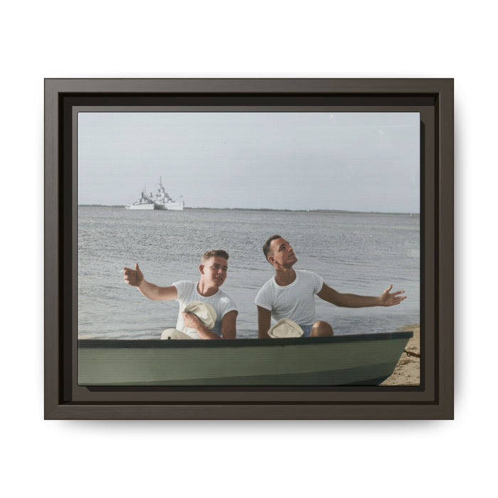 paire 099 | Framed Vintage Photo - Matte Canvas