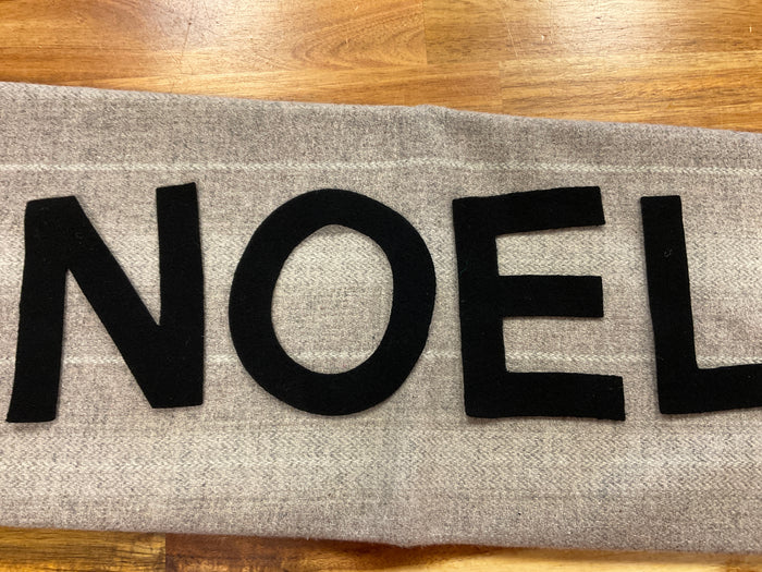 Pre cut NOEL