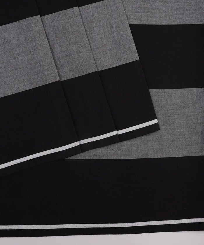 Shop Premium Black & White Cotton Lungi Online