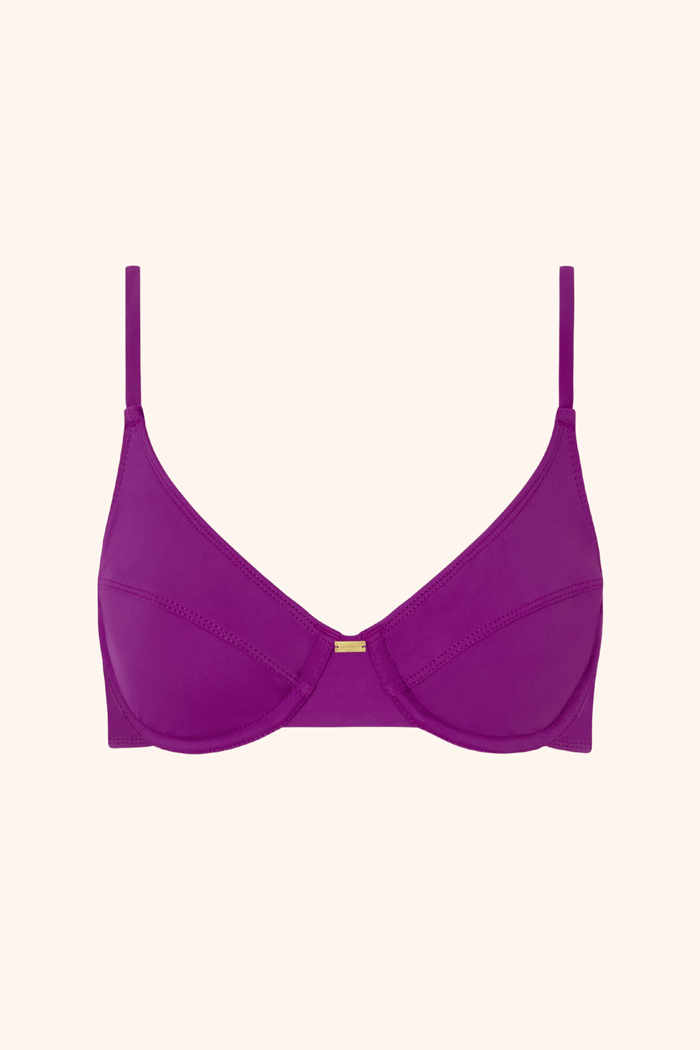 So Chic Sculpting Top Plum