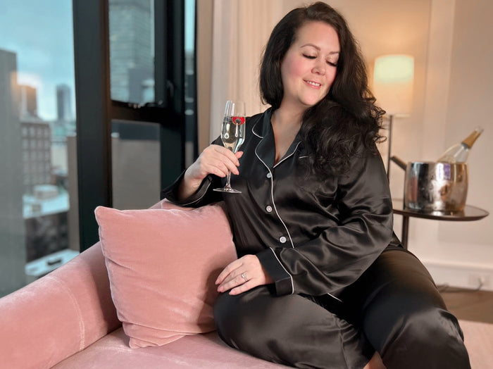 MsLindsayM, a plus size woman is wearing plus size silk pyjamas from Laluxe Femme, a plus size clothing boutique
