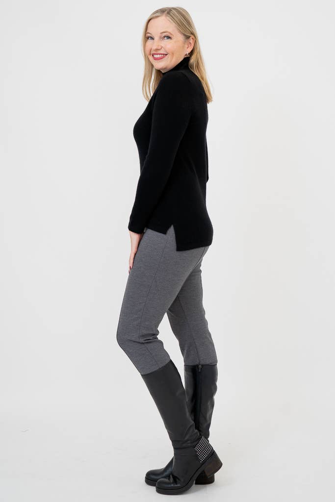 Simmon Cashmere Sweater in Black