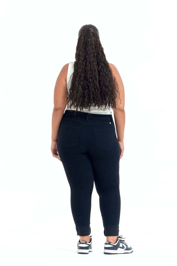 Sustainable Denim Black Cuffed Ankle Jean