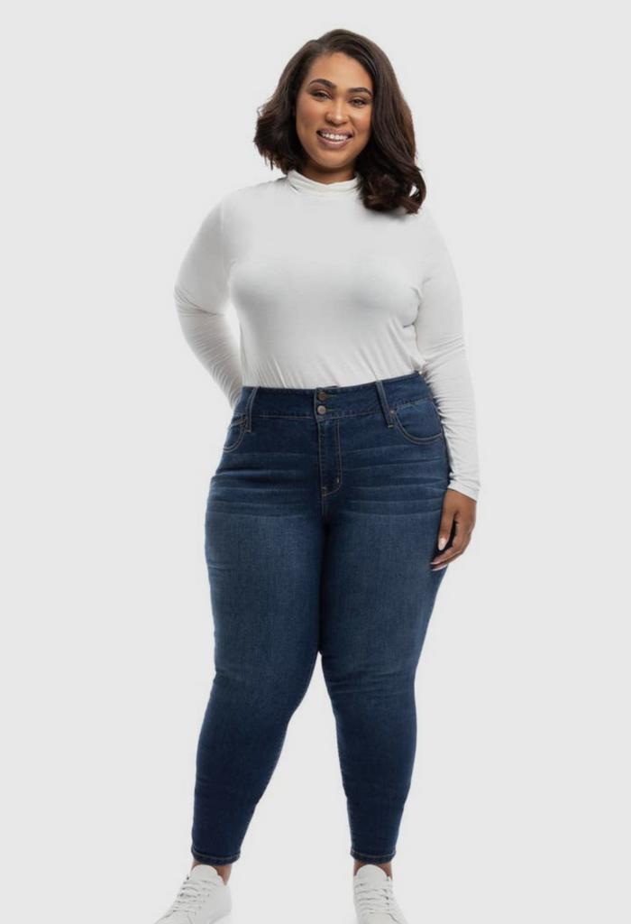 Plus size sustainable denim skinny jeans
