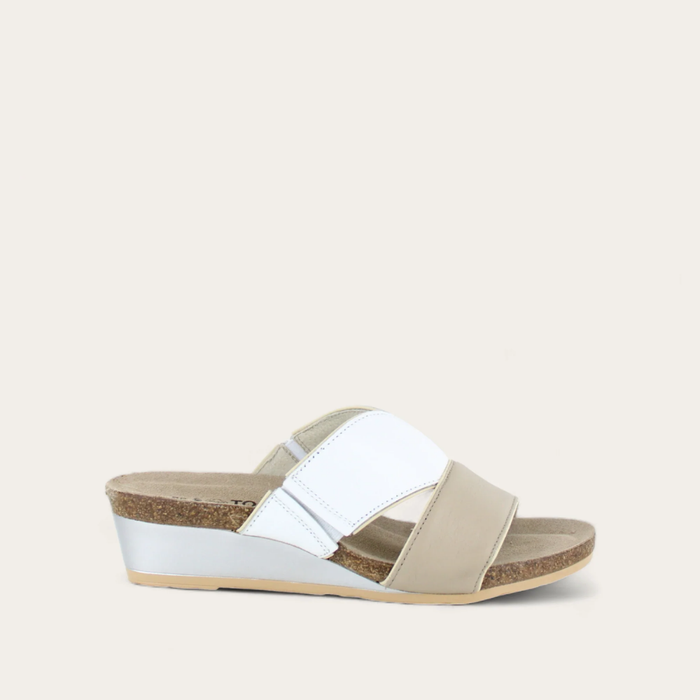 Tiara-_Soft_Beige_Lthr_Soft_White_Lthr_