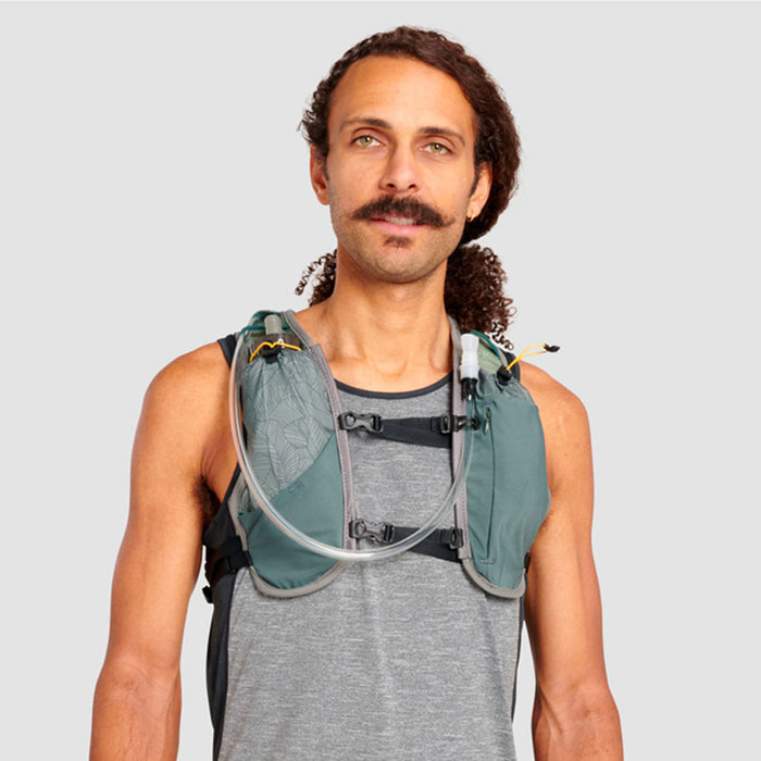 Ultimate Direction Highland Vest Unisex Hydration Pack