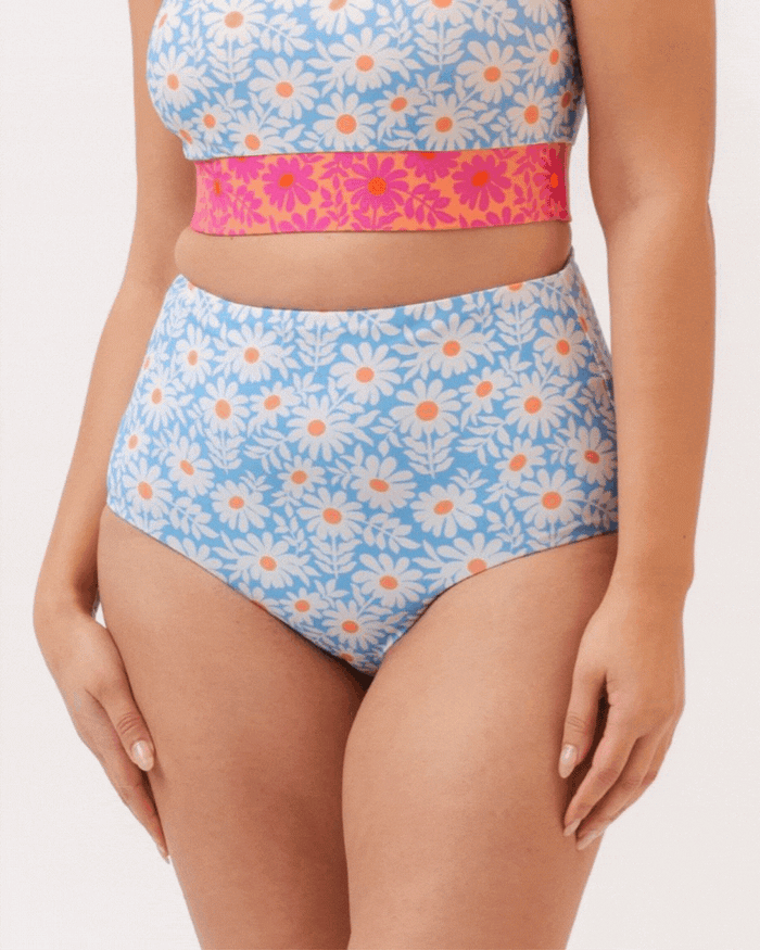 Ultra High-Waist Swim Bottom in Reversible Peri Blue & Daisy