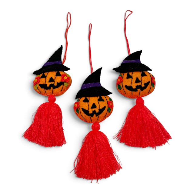 Witchy Pumpkin Poms