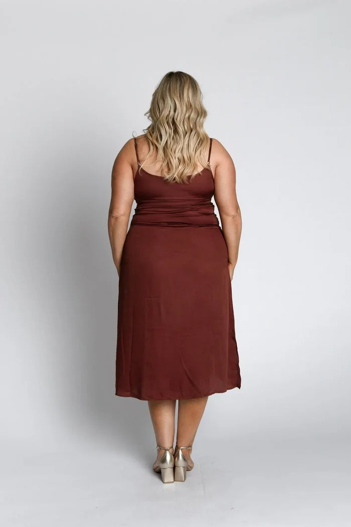 Plus Size Slip Dress Chocolate Brown | Plus Size Sustainable Fashion